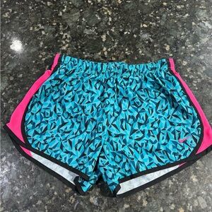 Girls Nike Dri- Fit Athletic Shorts ( Size L )